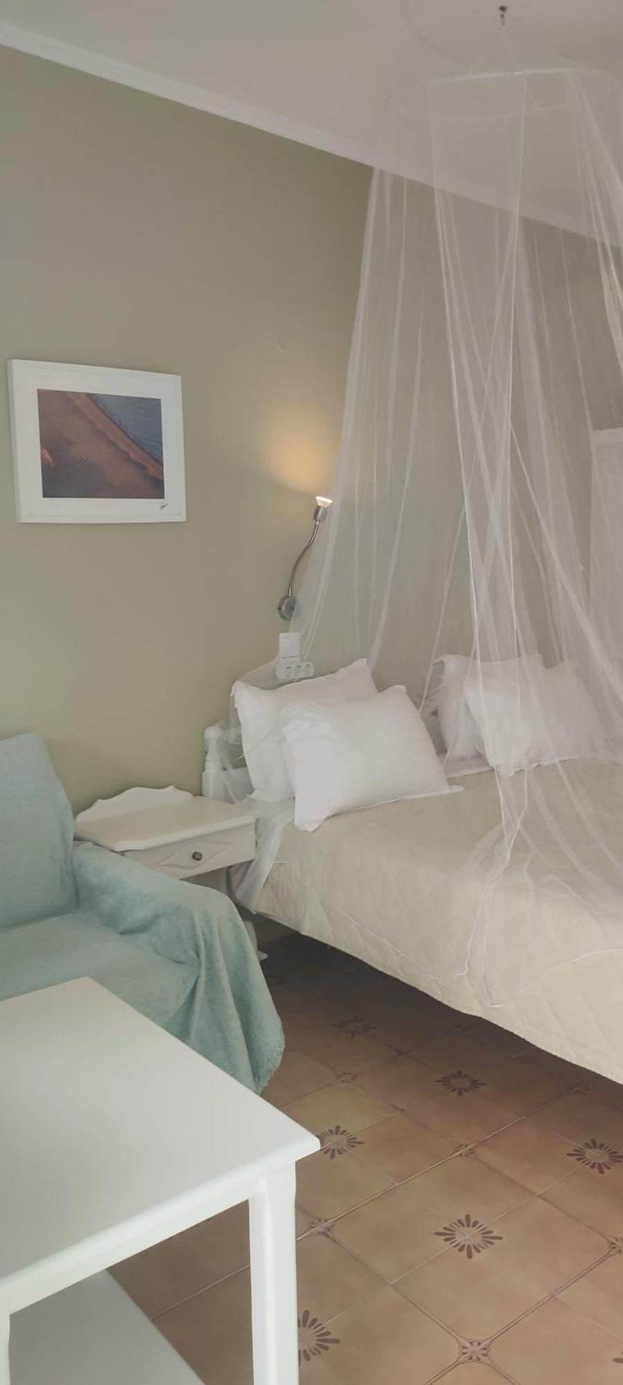 Krinelos Rooms Скала-Эресу Экстерьер фото